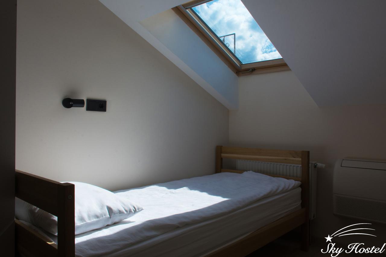 Sky Hostel Киев Екстериор снимка