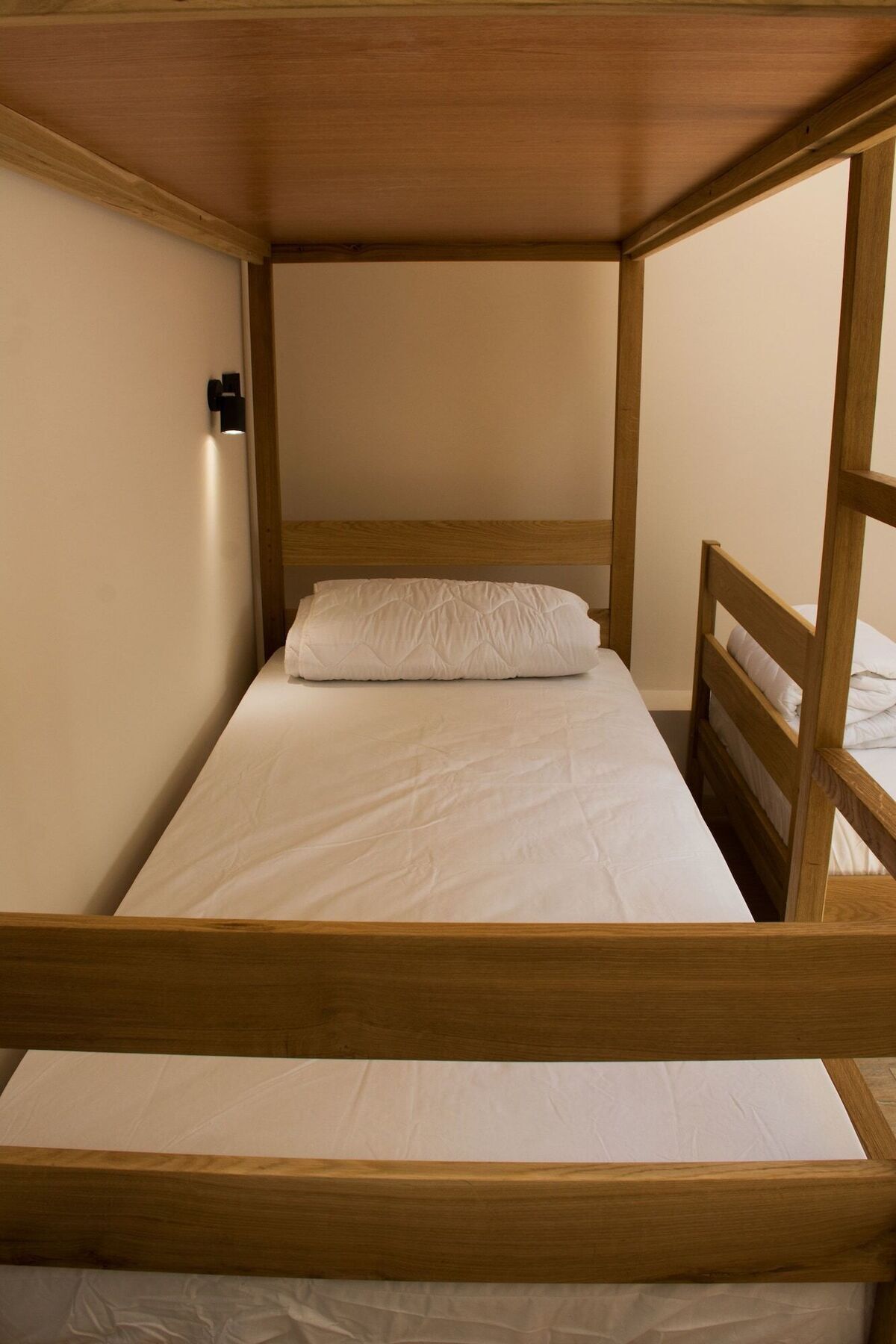 Sky Hostel Киев Екстериор снимка